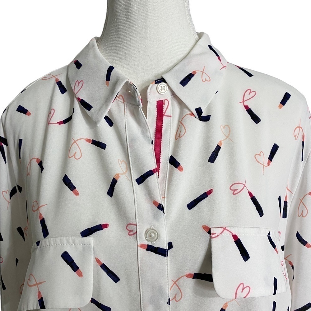 Chico's Women's Lipstick-Print Easy Button Down Shirt, Raspberry - Picture 3 of 15